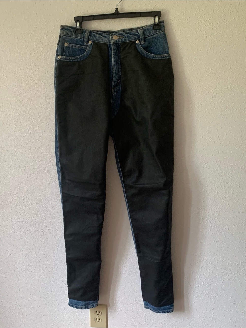 Viper Women’sTwo-Tone Black/Drk Brown Faux Leather Denim Jeans. Chaps Style.